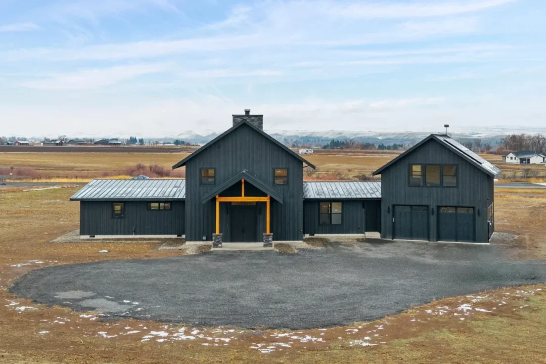 DJI_20251126120555_0326_D-Edit